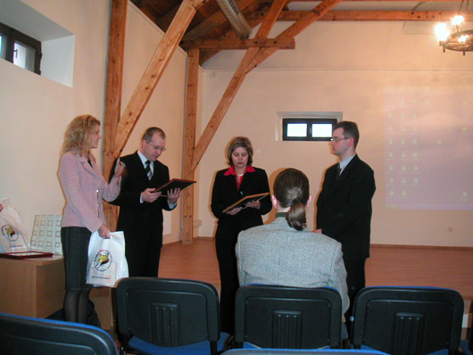 PICT0008~3.jpg