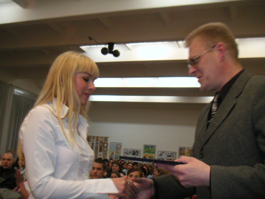 PICT0014~7.jpg