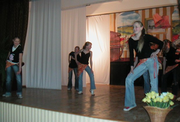 Pict0037~8.jpg