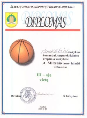 2002(6).jpg