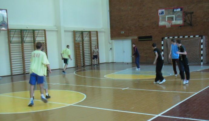 PICT0008~1.JPG