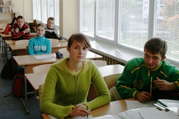 PICT0022~2.JPG