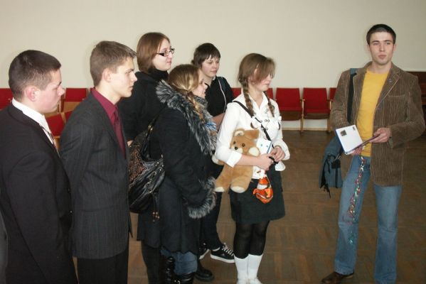 PICT0077~4.JPG
