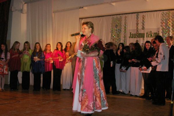 PICT0079~2.JPG