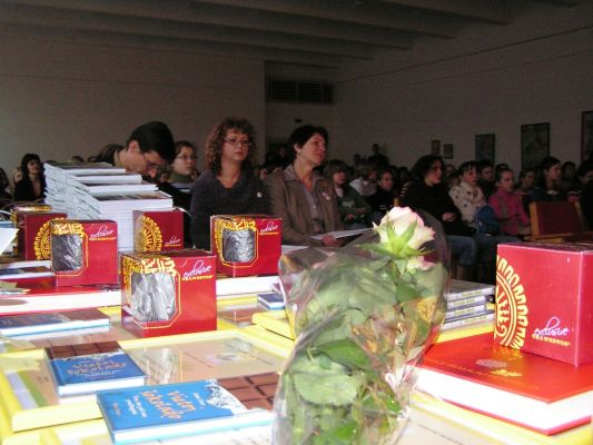 PICT0005.JPG