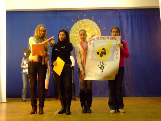 mes_uz_gira-020.jpg
