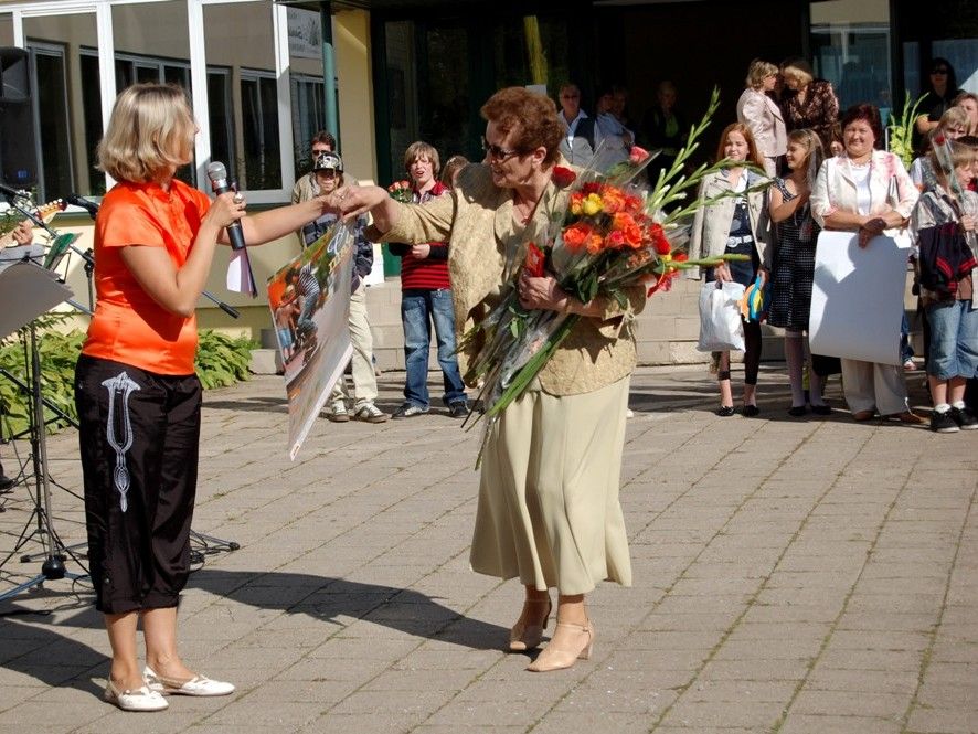 79.JPG
