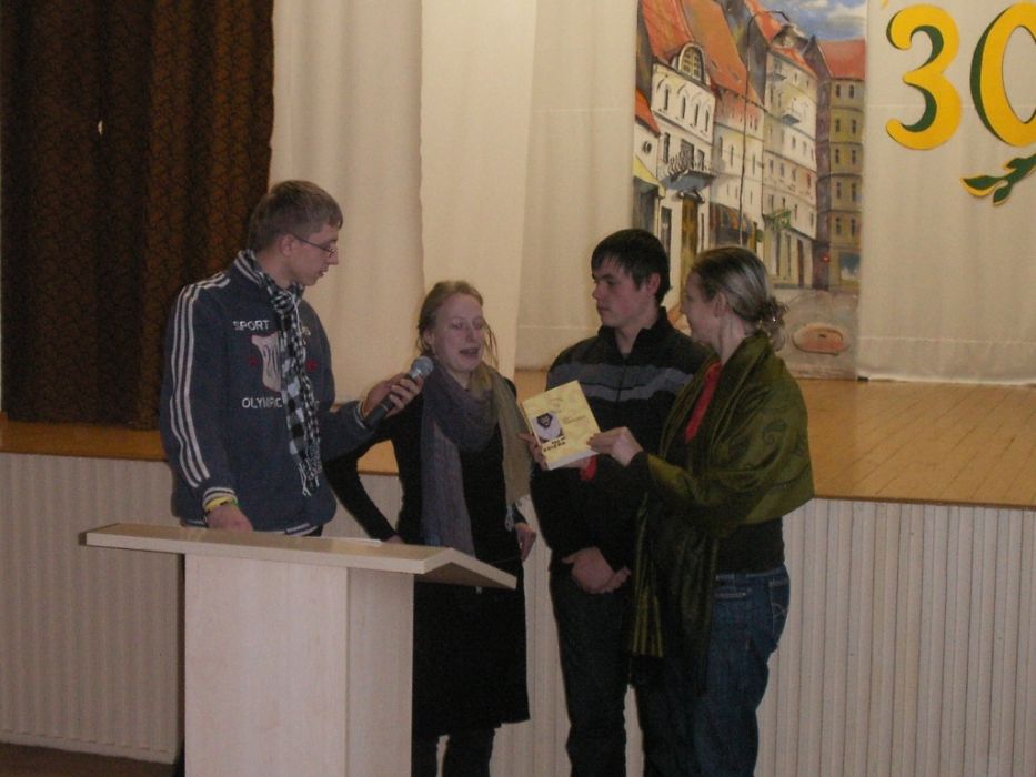 PICT0001~1.JPG