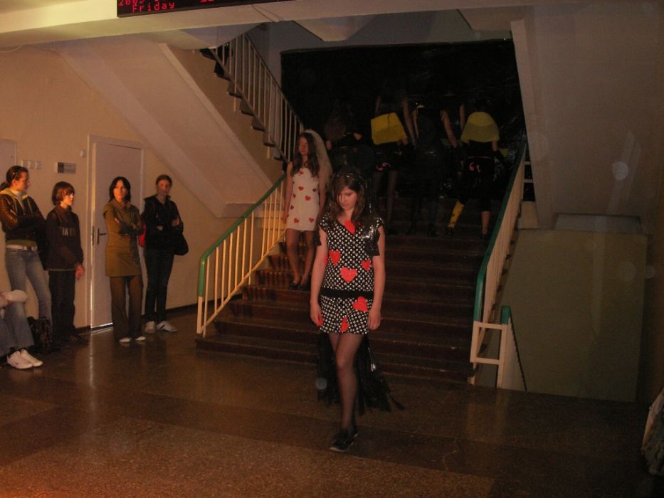 PICT0002~9.JPG