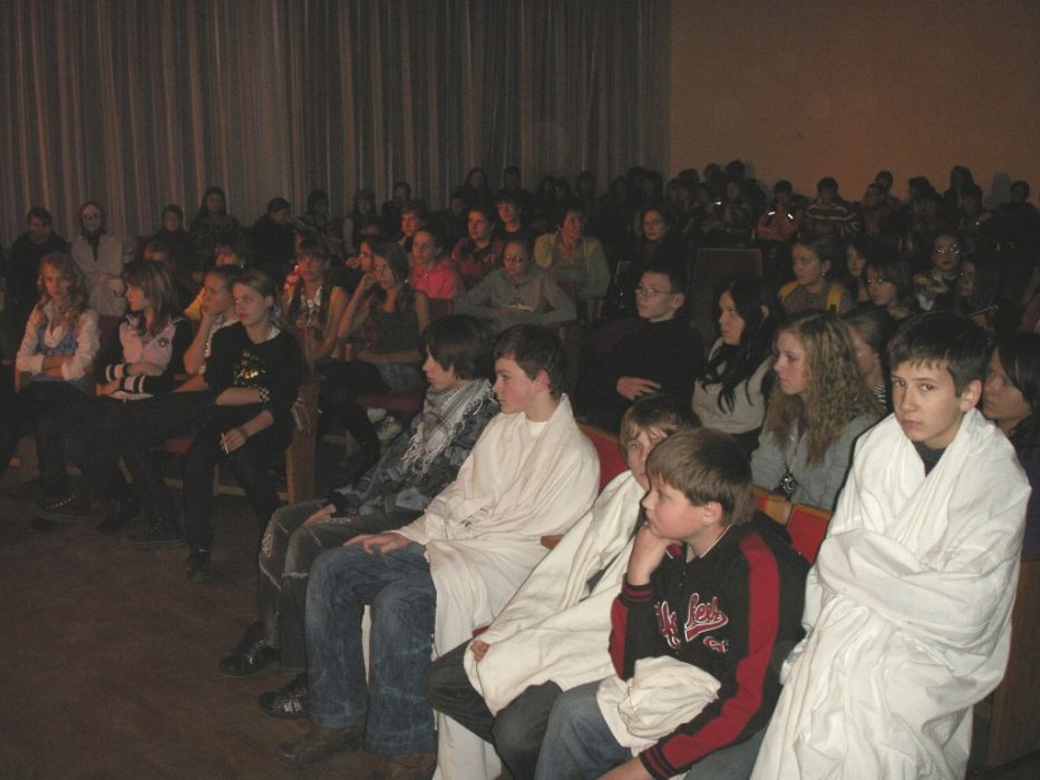 PICT0004~1.JPG