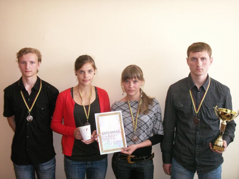 PICT0006~11.JPG