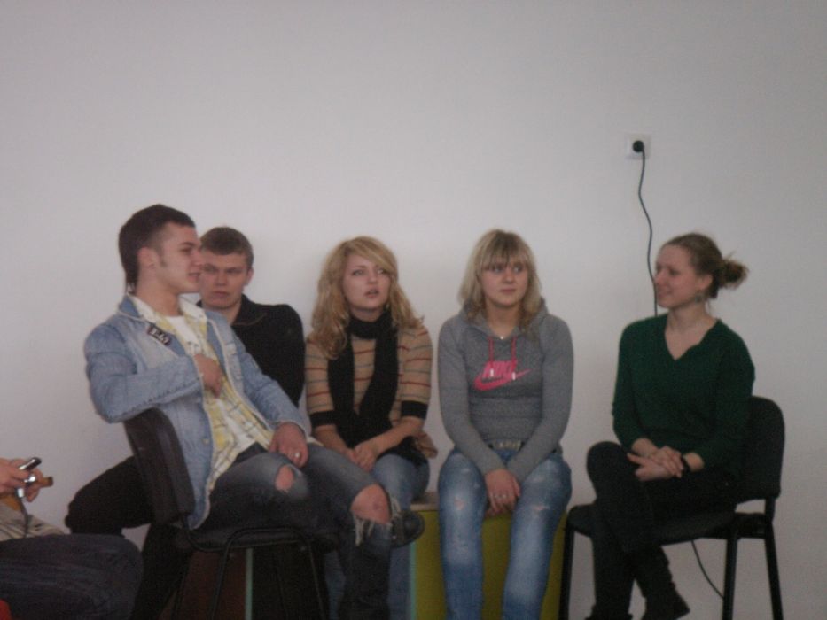 PICT0008~6.JPG