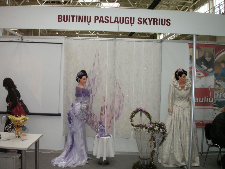 PICT0008~7.JPG