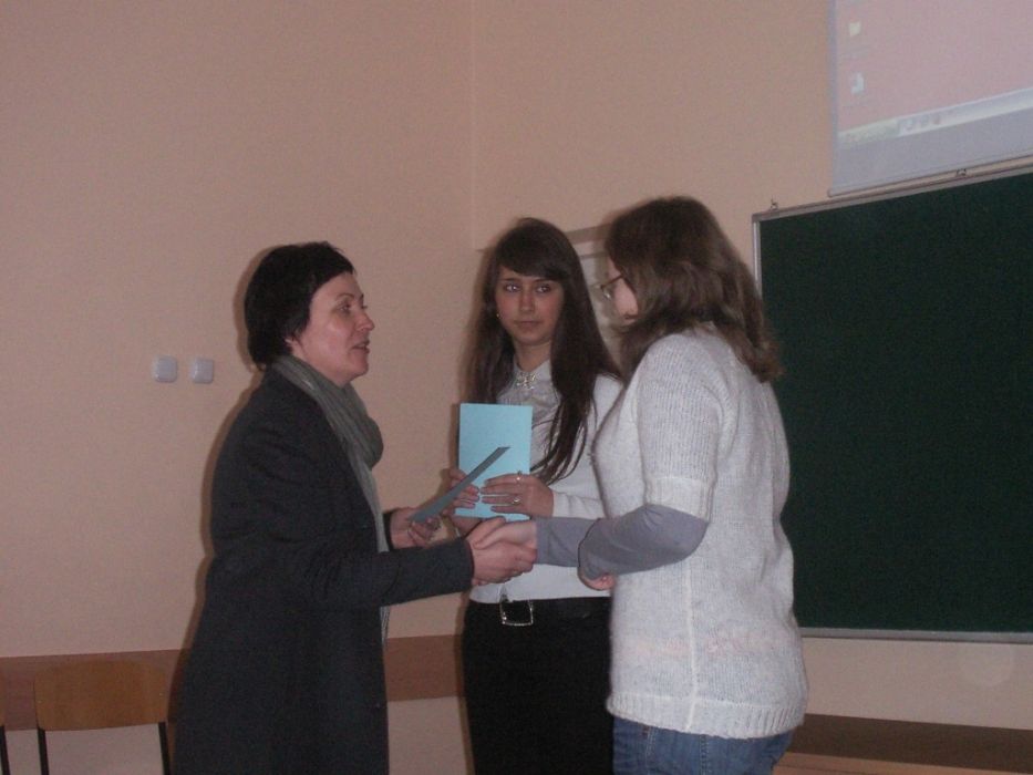 PICT0009~10.JPG