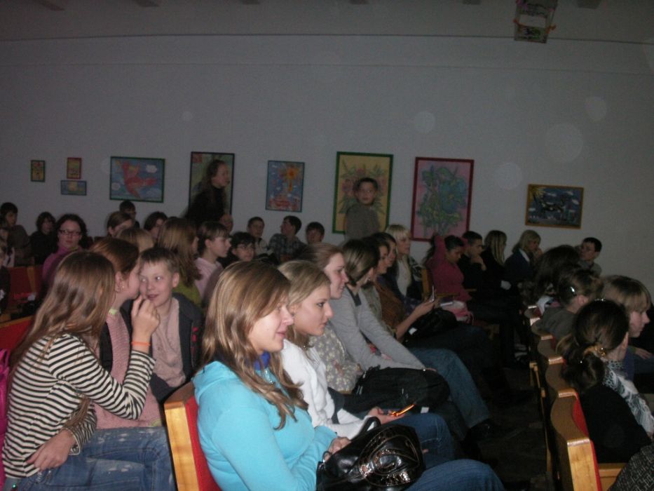 PICT0009~2.JPG