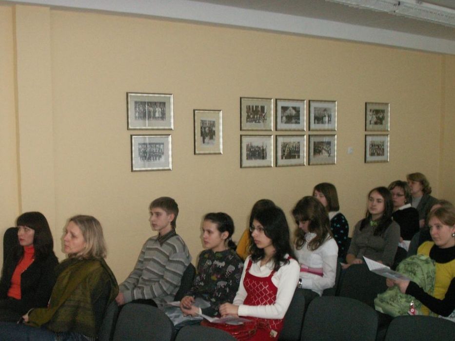 PICT0009~8.JPG