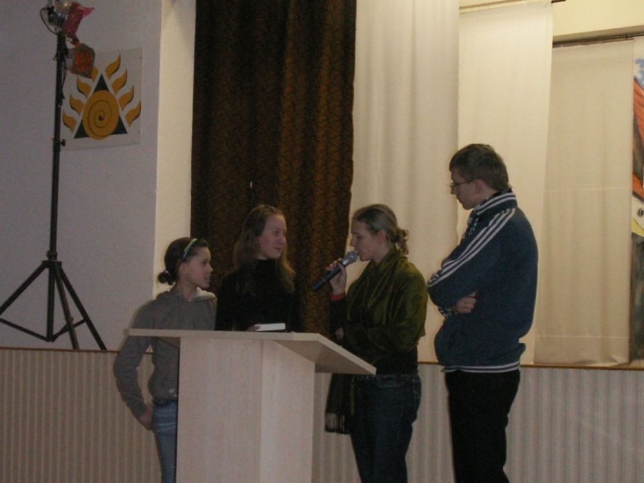 PICT0010~3.JPG