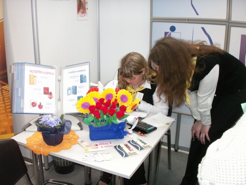 PICT0011~9.JPG