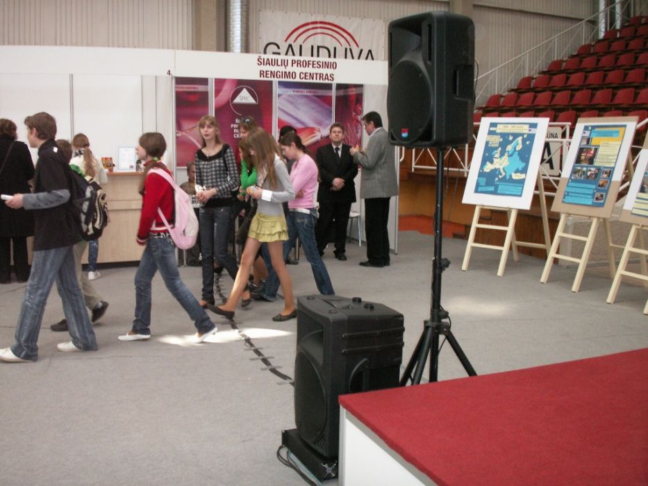 PICT0013~9.JPG