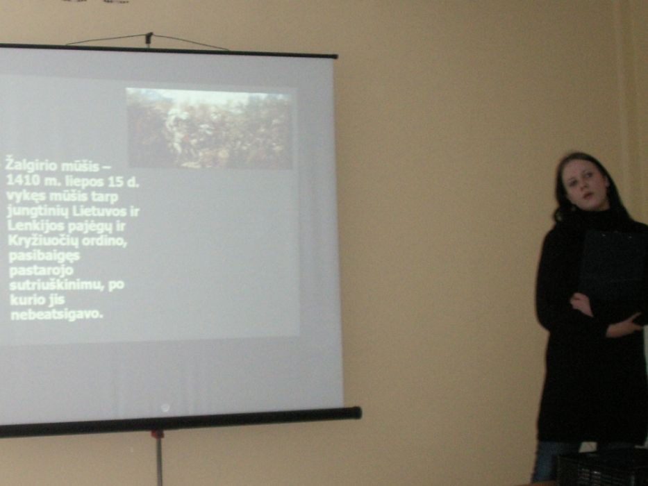 PICT0017~6.JPG