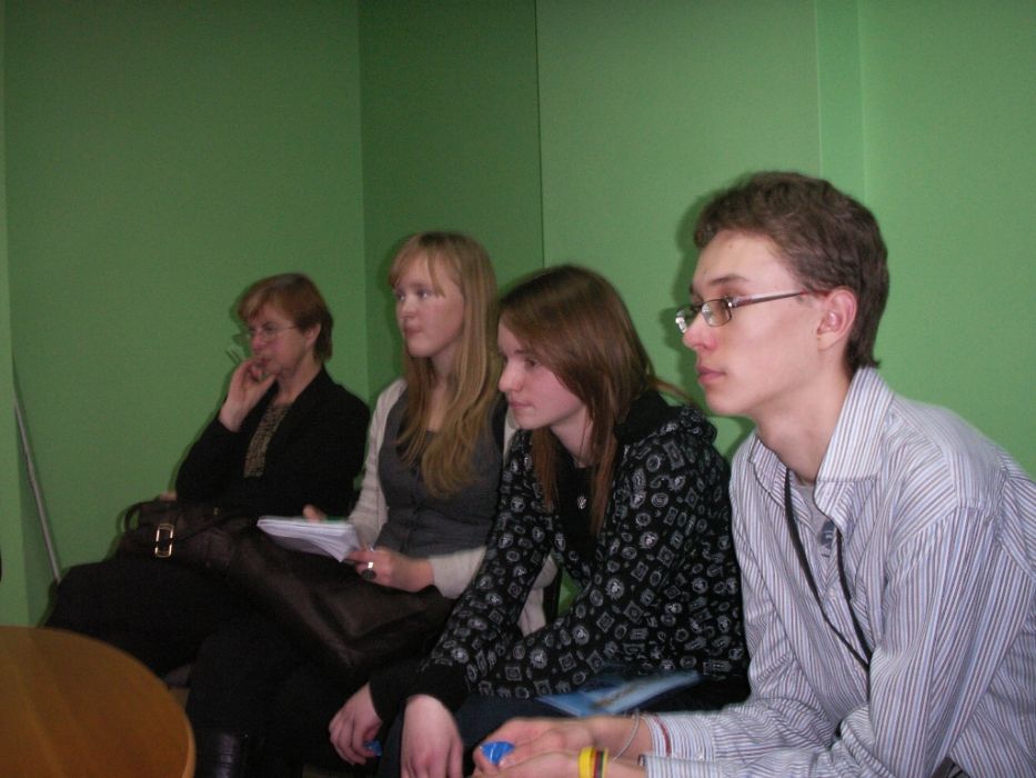 PICT0032~2.JPG