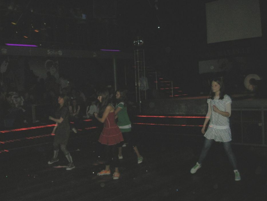 PICT0037~3.JPG
