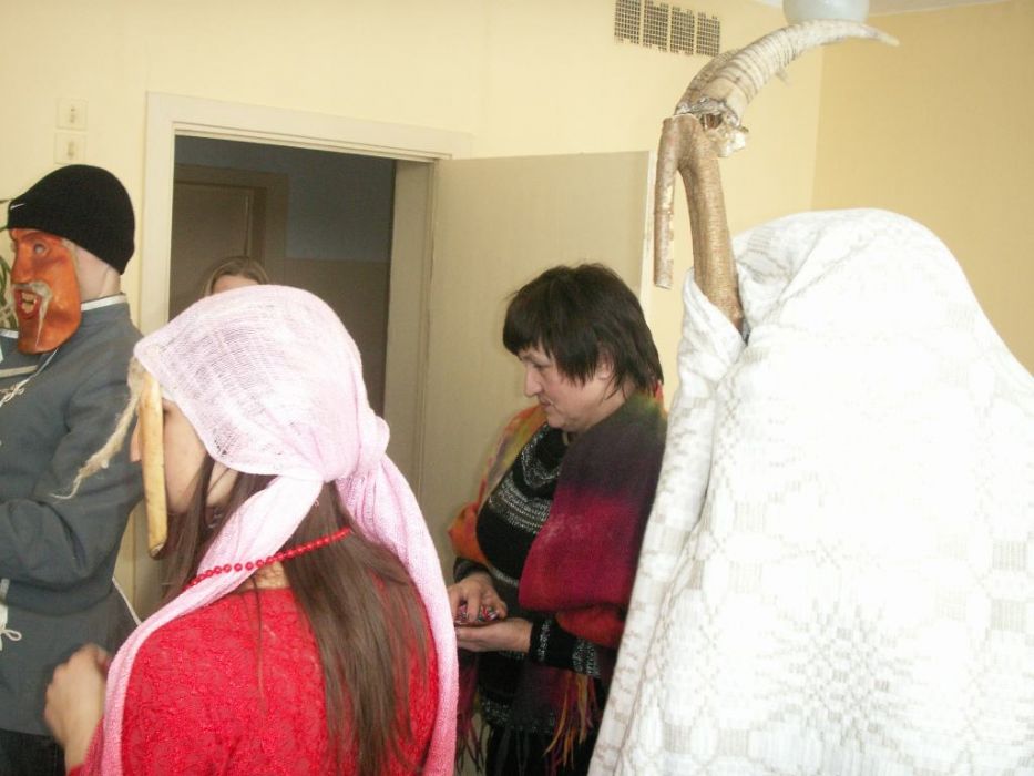 PICT0043~3.JPG