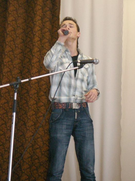 PICT0043~4.JPG