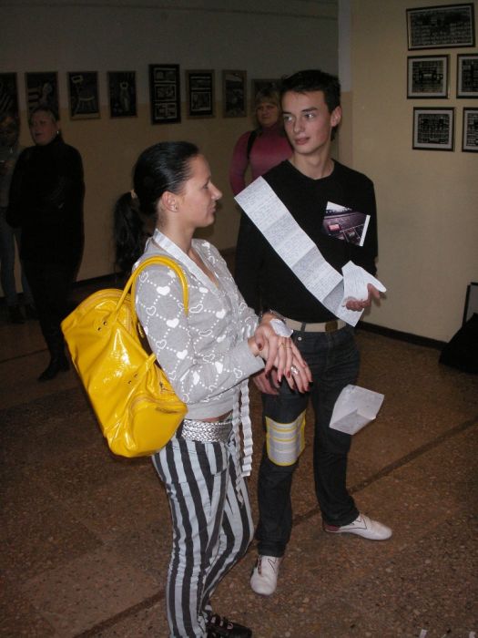 PICT0045~1.JPG