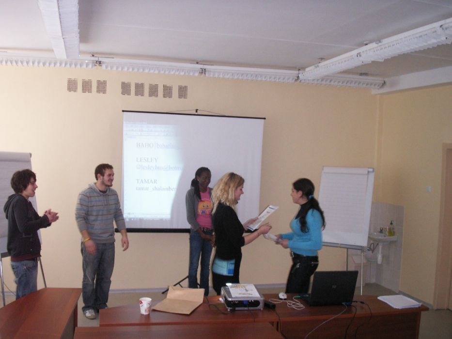 PICT0101~1.JPG