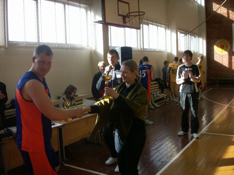 PICT0111~0.JPG