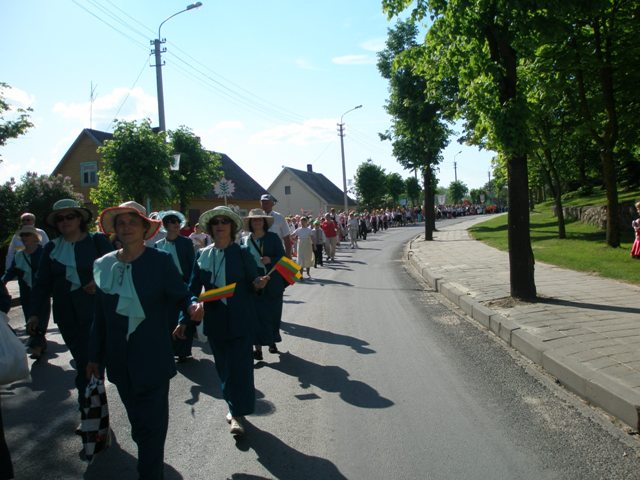05-22_Siauliu_rajono_dainu_ir_sokiu_svente30.JPG
