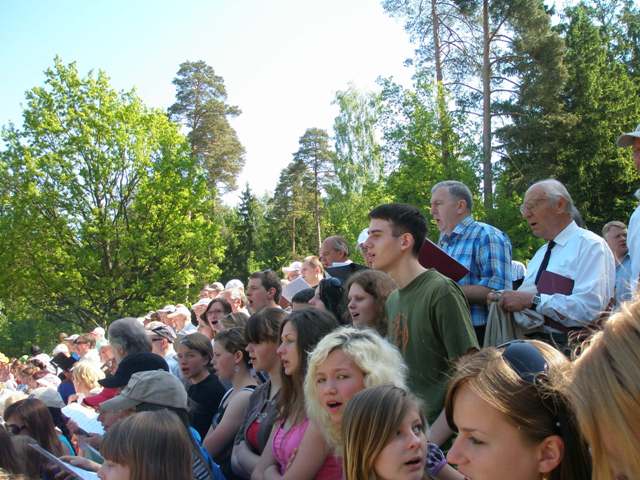 05-22_Siauliu_rajono_dainu_ir_sokiu_svente5.JPG