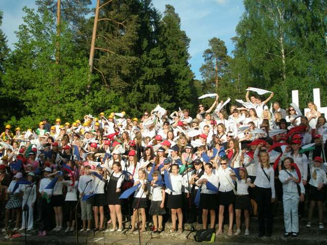 05-22_Siauliu_rajono_dainu_ir_sokiu_svente52.JPG