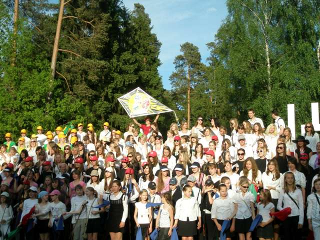 05-22_Siauliu_rajono_dainu_ir_sokiu_svente53.JPG