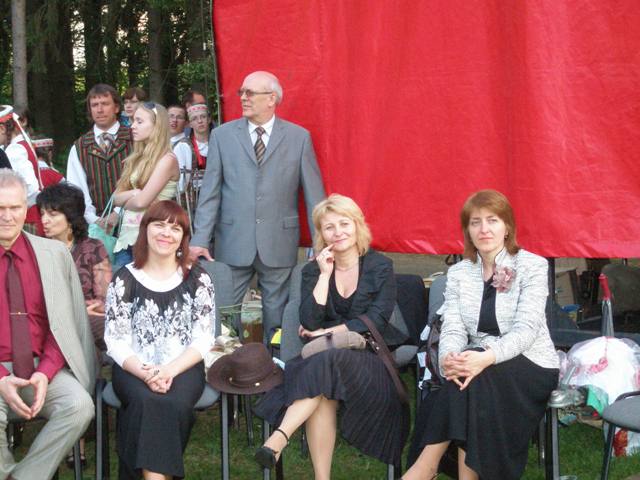 05-22_Siauliu_rajono_dainu_ir_sokiu_svente71.JPG