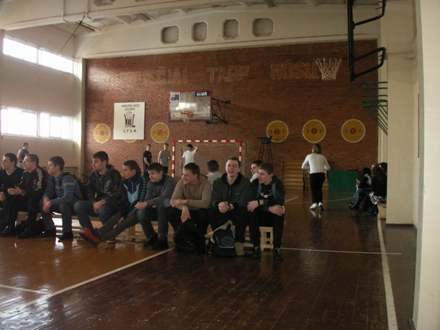 PICT0011~2.JPG