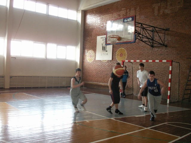 PICT0021~1.JPG