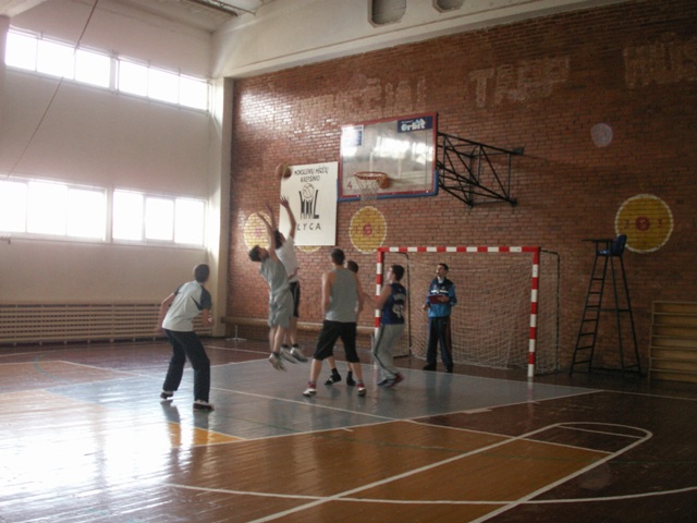 PICT0022~1.JPG