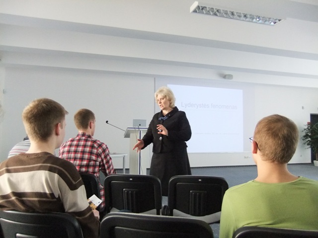 DSCF7915.JPG