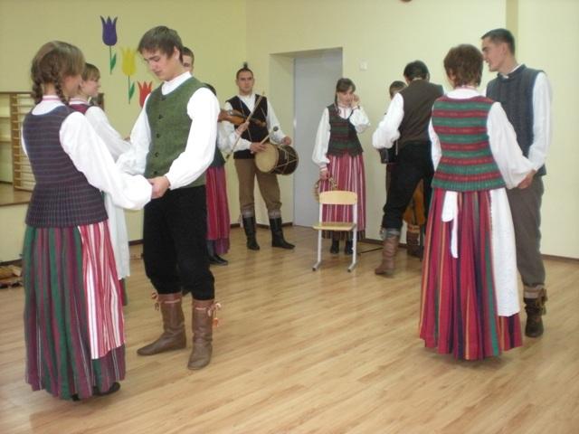 jkljl_467.jpg