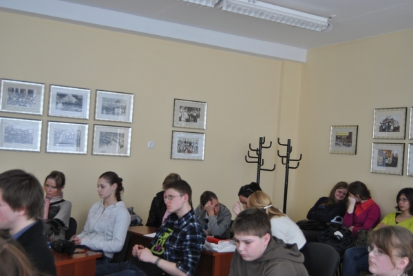 DSC_0027~1.JPG