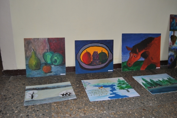 DSC_0032~3.JPG