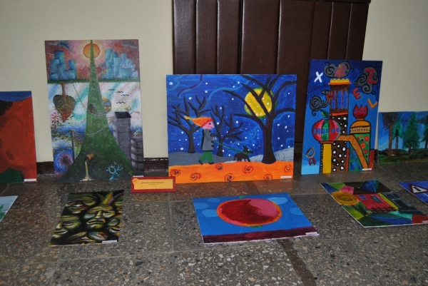 DSC_0033~3.JPG