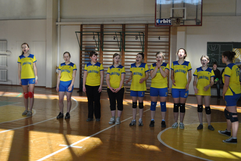 DSC_0016~3.JPG