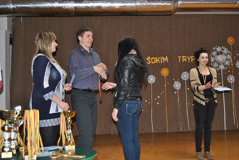 DSC_0013~4.JPG
