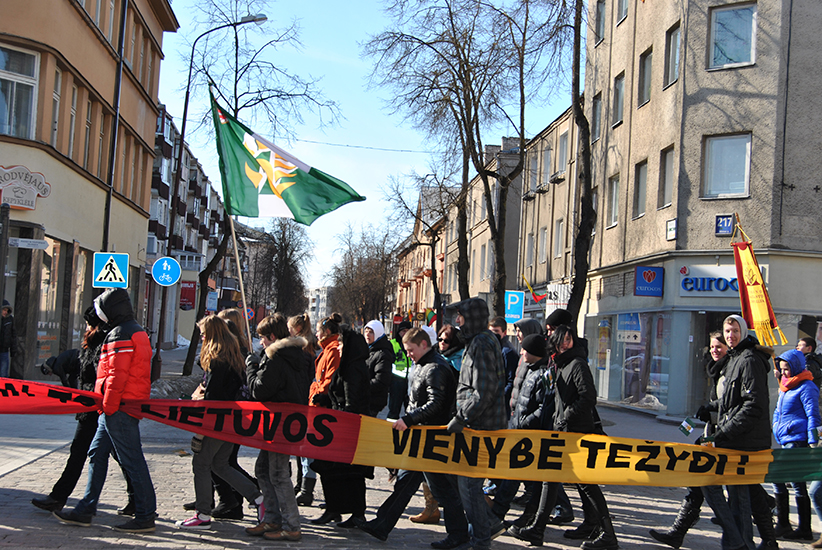 DSC_0036~1.JPG