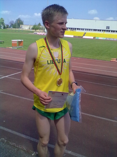 20130517964.jpg