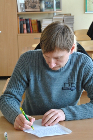 DSC_0013~1.JPG