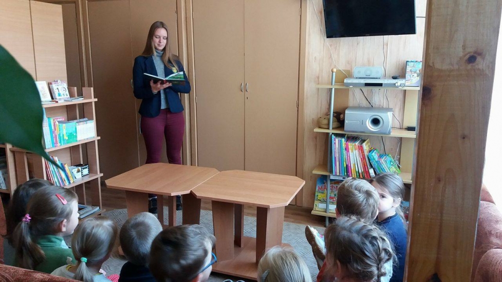 14689293_684065861758658_482553408_o.jpg